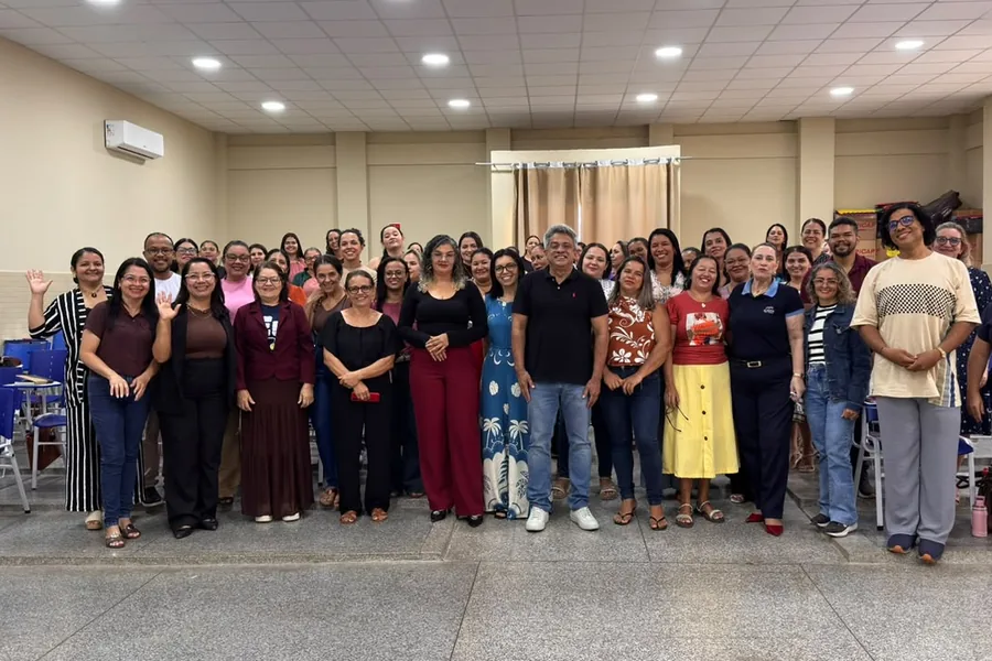 Professores de Barra do Corda (MA) reunidos no encontro de formação